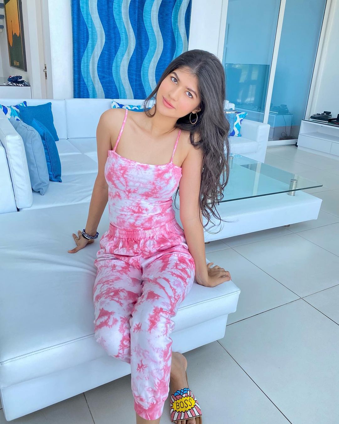 Anjinli Dhawan hot pics