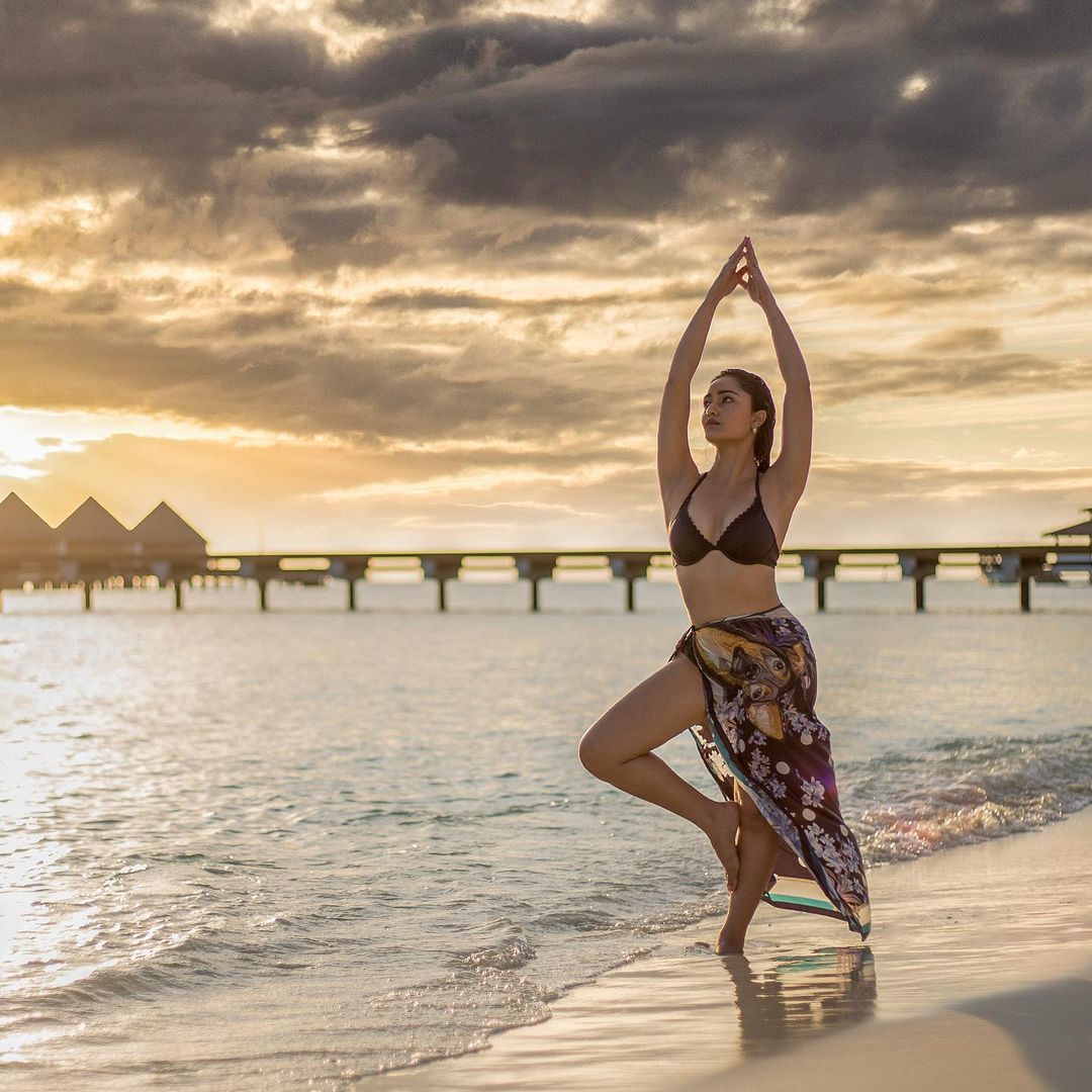 Tridha Choudhury hot beach pic