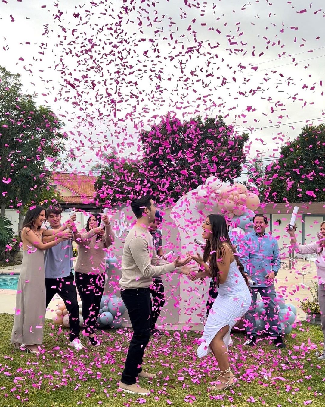 party pooper for gender reveal idea