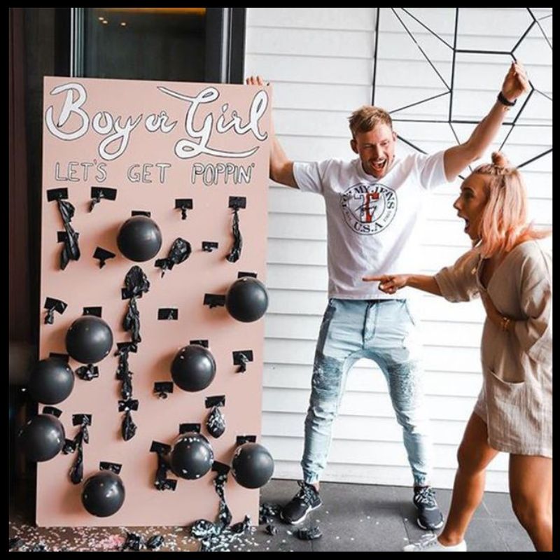 pop the balloon gender reveal idea