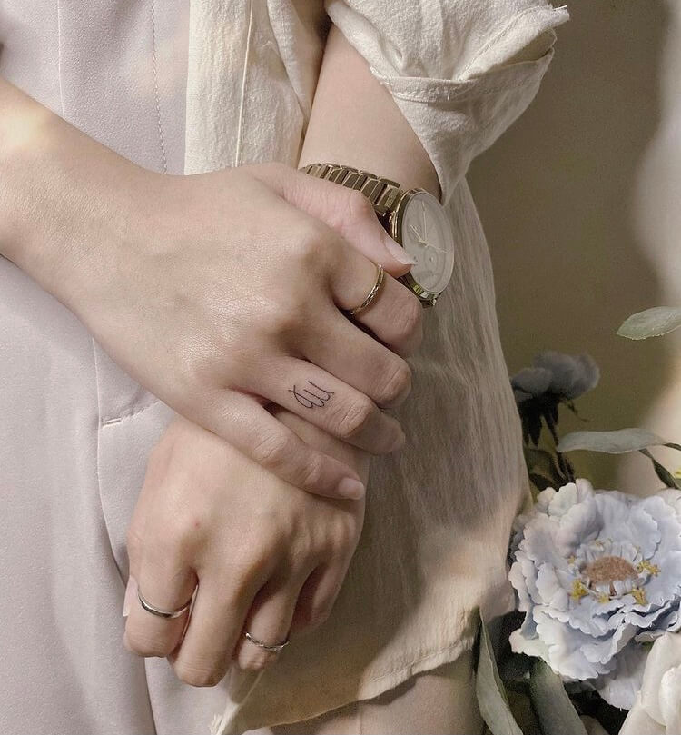 Finger Tattoo for women