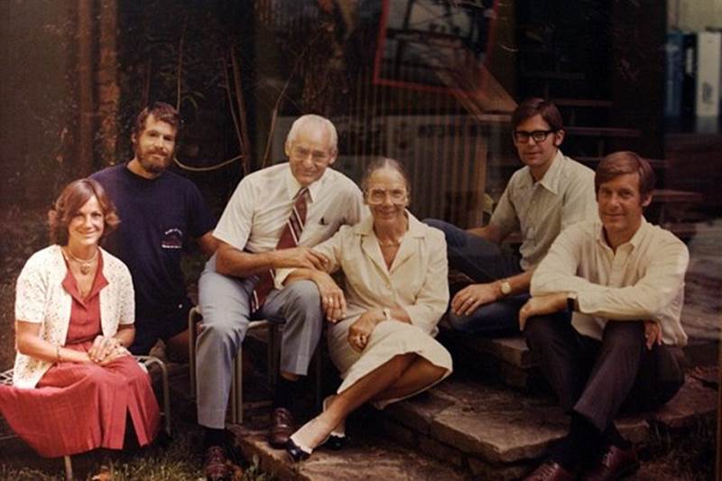 worlds richest Walton family