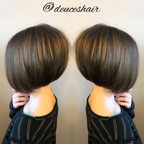 6-sleek-bob-with-sun-kissed-highlights