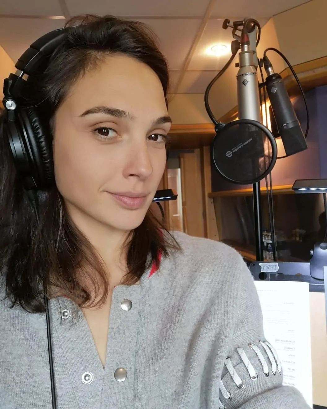 Gal Gadot without makeup