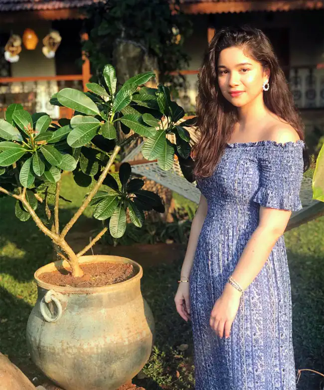 Sara Tendulkar Hot look