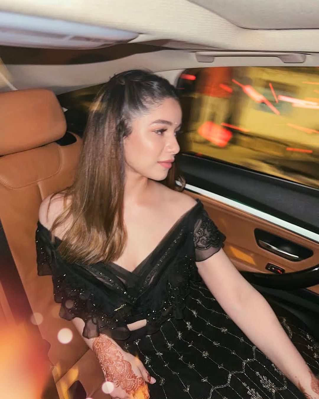 Sara Tendulkar Hot dress