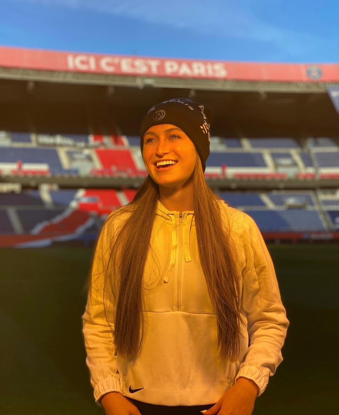 Jordyn Huitema cute smile