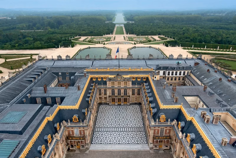 Places of versailles