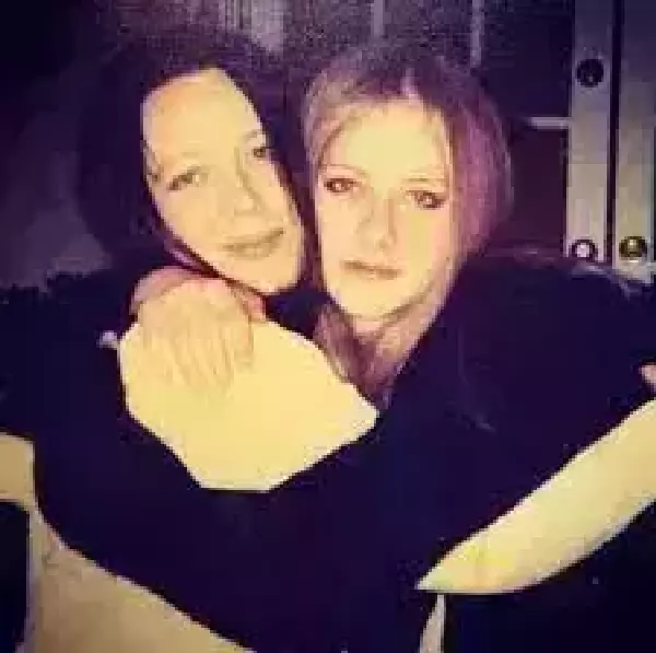 Avril Lavigne without Makeup 1