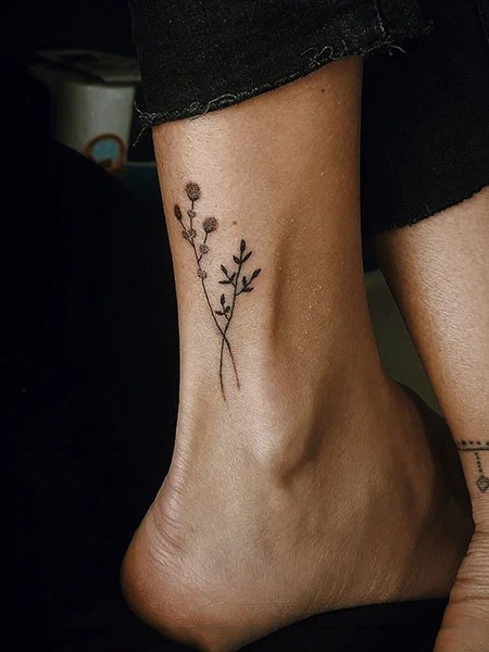 flower-tattoo for women