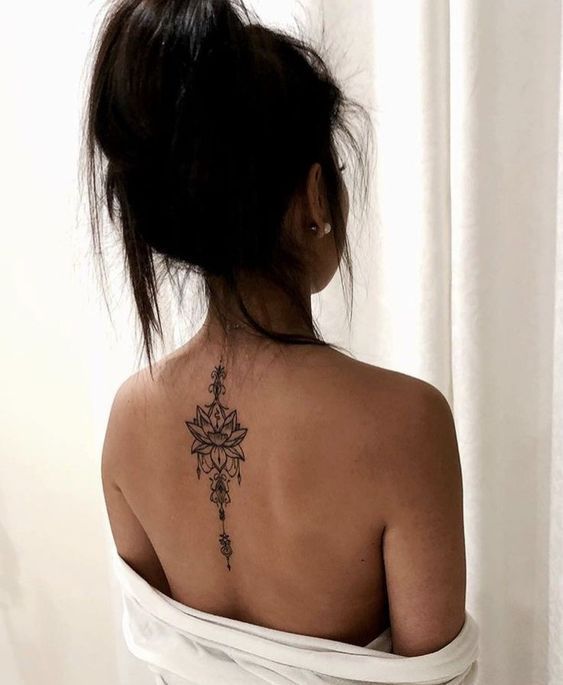 Unique spine tattoos for women 20 inspiring designs to choose from   Tukocoke