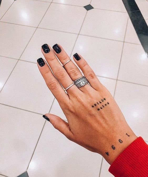 Unique Female Hand Tattoos Ideas