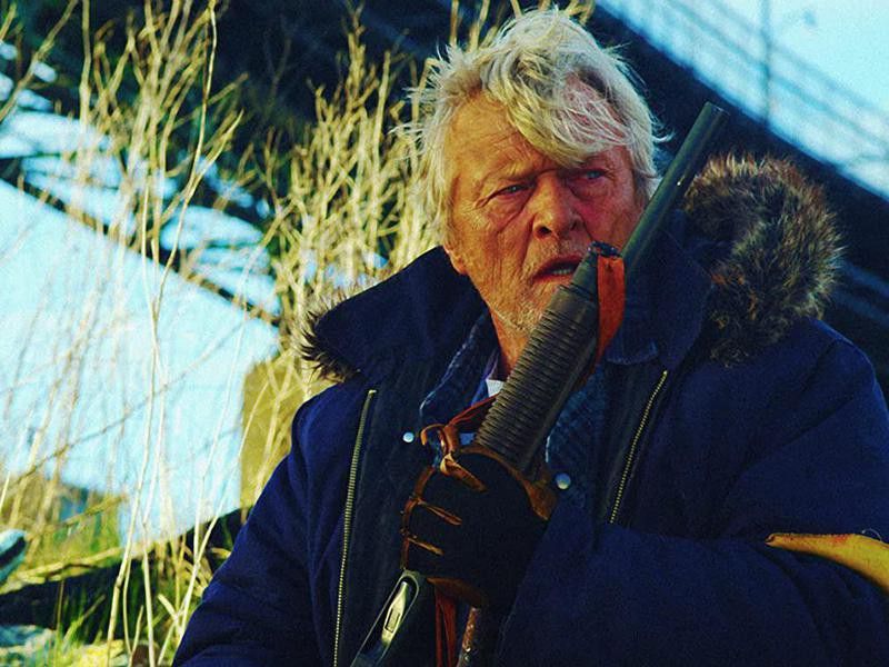 Underrated Movies-Hobo With a Shotgun