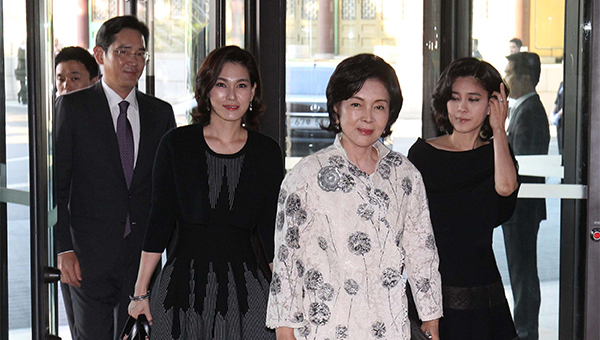 worlds richest families Lee family