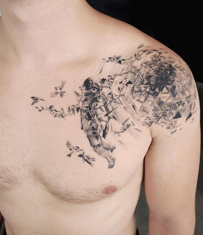 unique shoulder tattoos for men 1