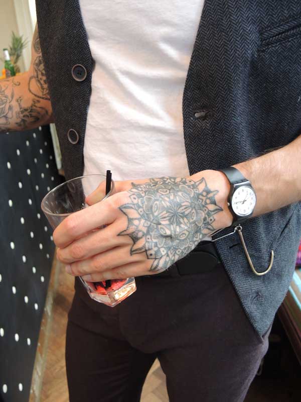 27 Trending Hand Tattoos For Men - ZestVine - 2023