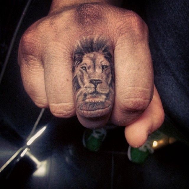 Beastly Finger Tattoos men