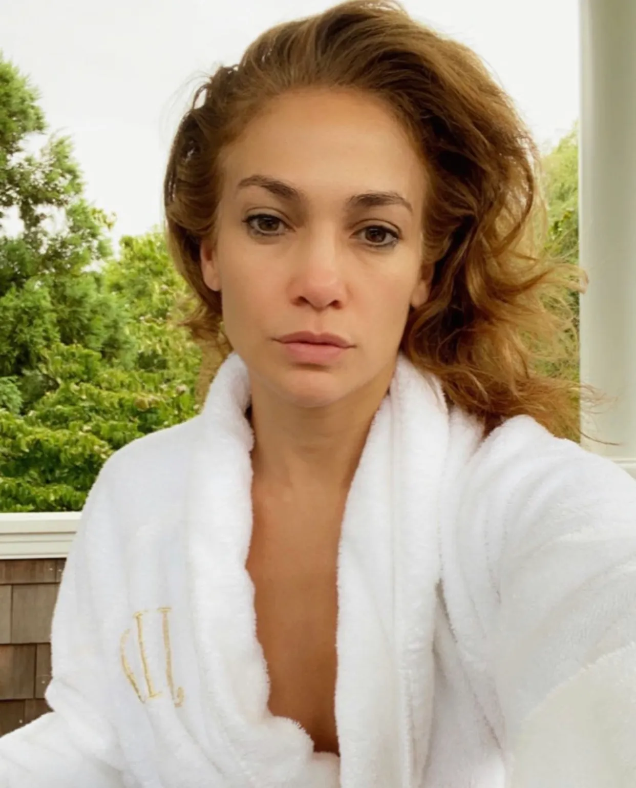 Jennifer Lopez without makeup