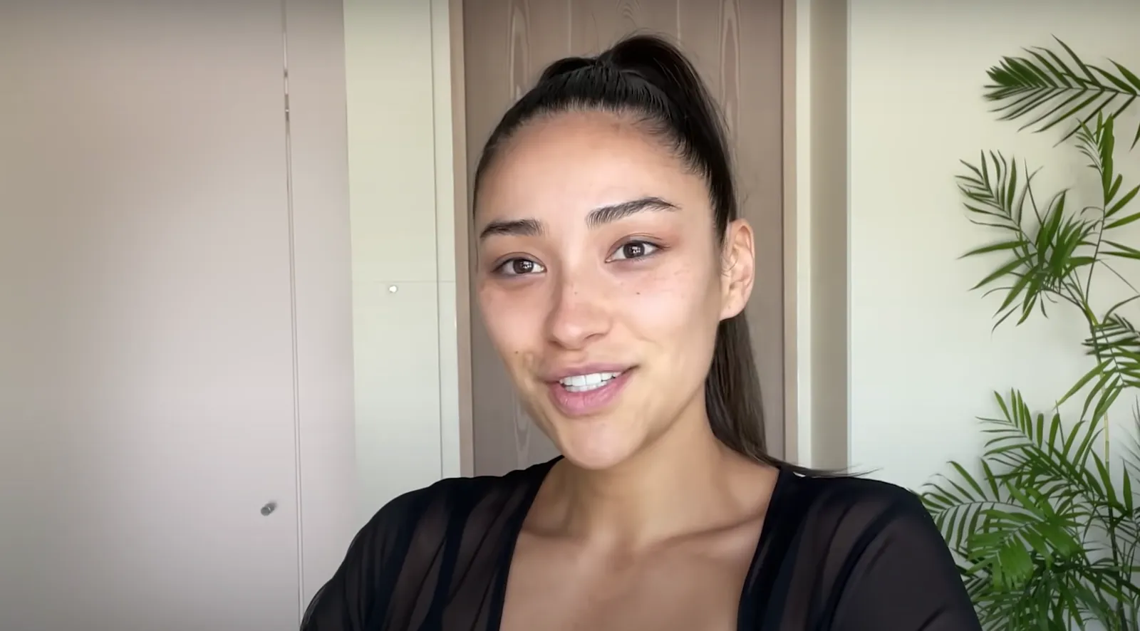 Shay Mitchell without makeup