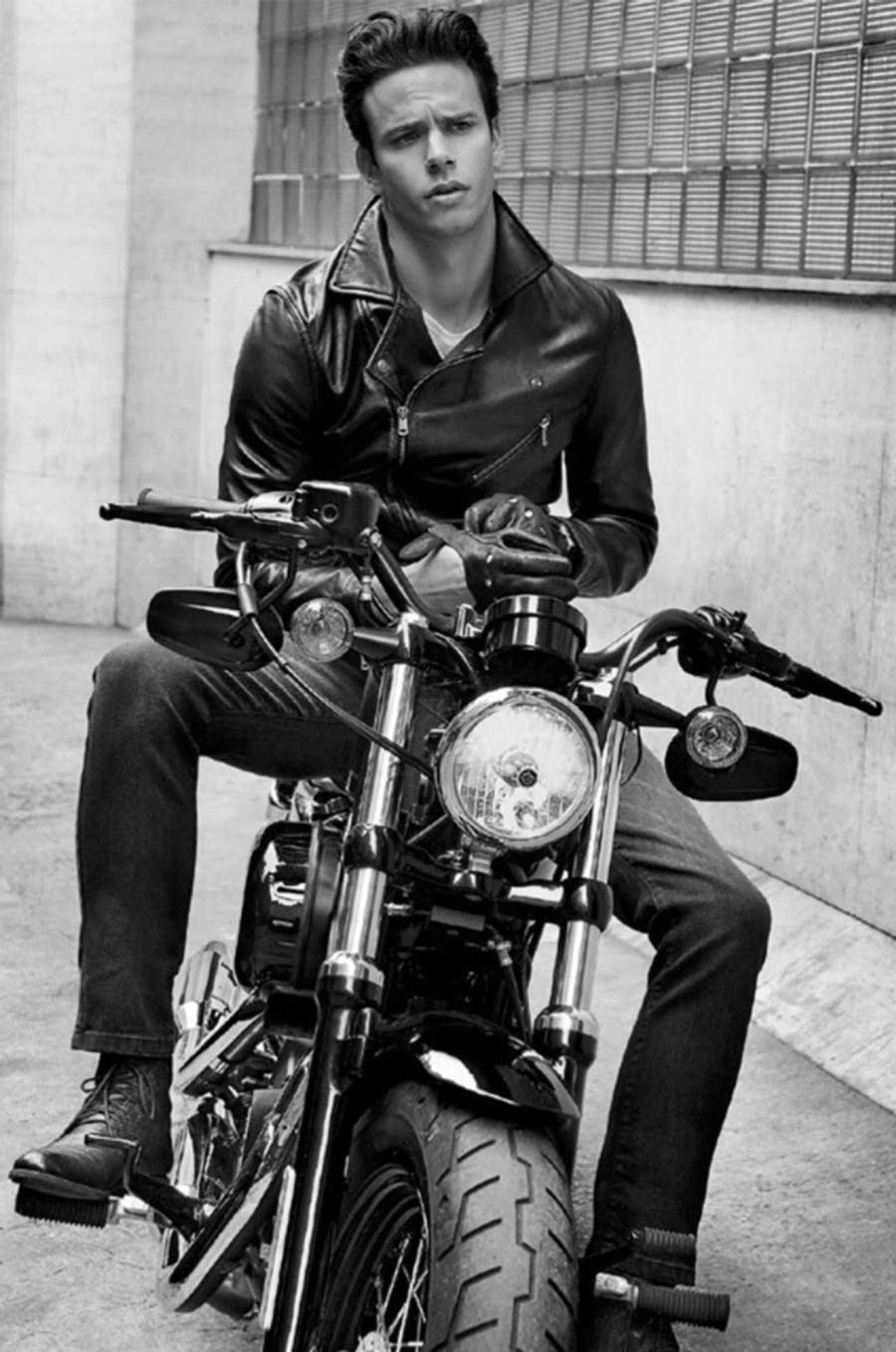 50s-biker-looks-leather-jacket