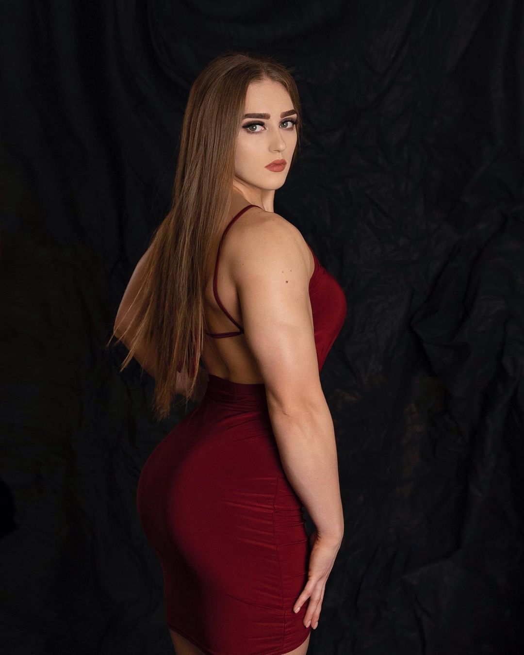 Julia Vins bodybuilder russia