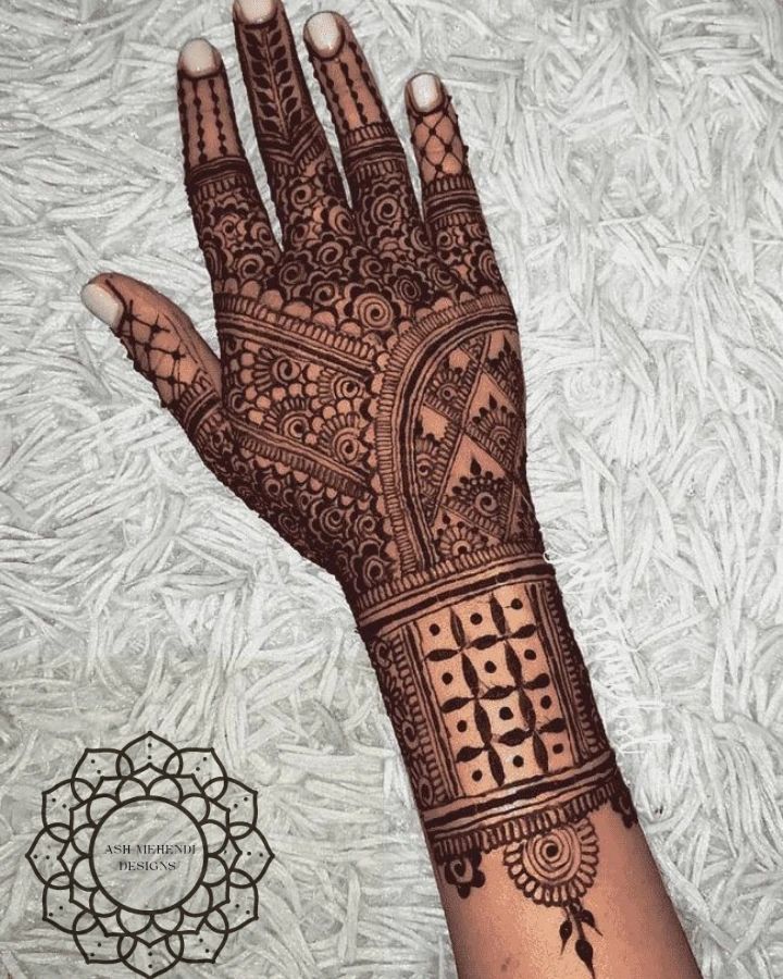 back hand mehndi design for first night