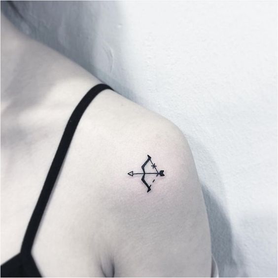 small arrow tattoo for shoulder